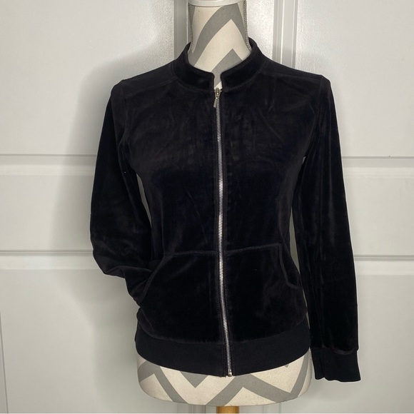 Style & Co Tops - Style & Co Petite Black Zipup Top